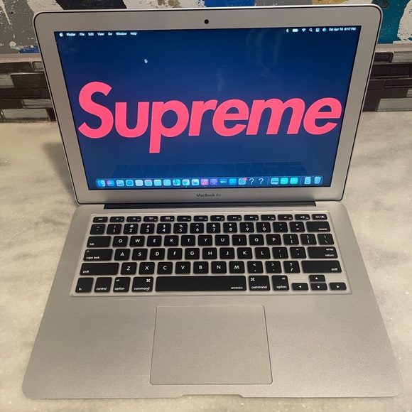 Apple MacBook Air 13in 2017